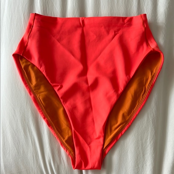 Left On Friday Hi Hi Bottom Aperol - Picture 1 of 3